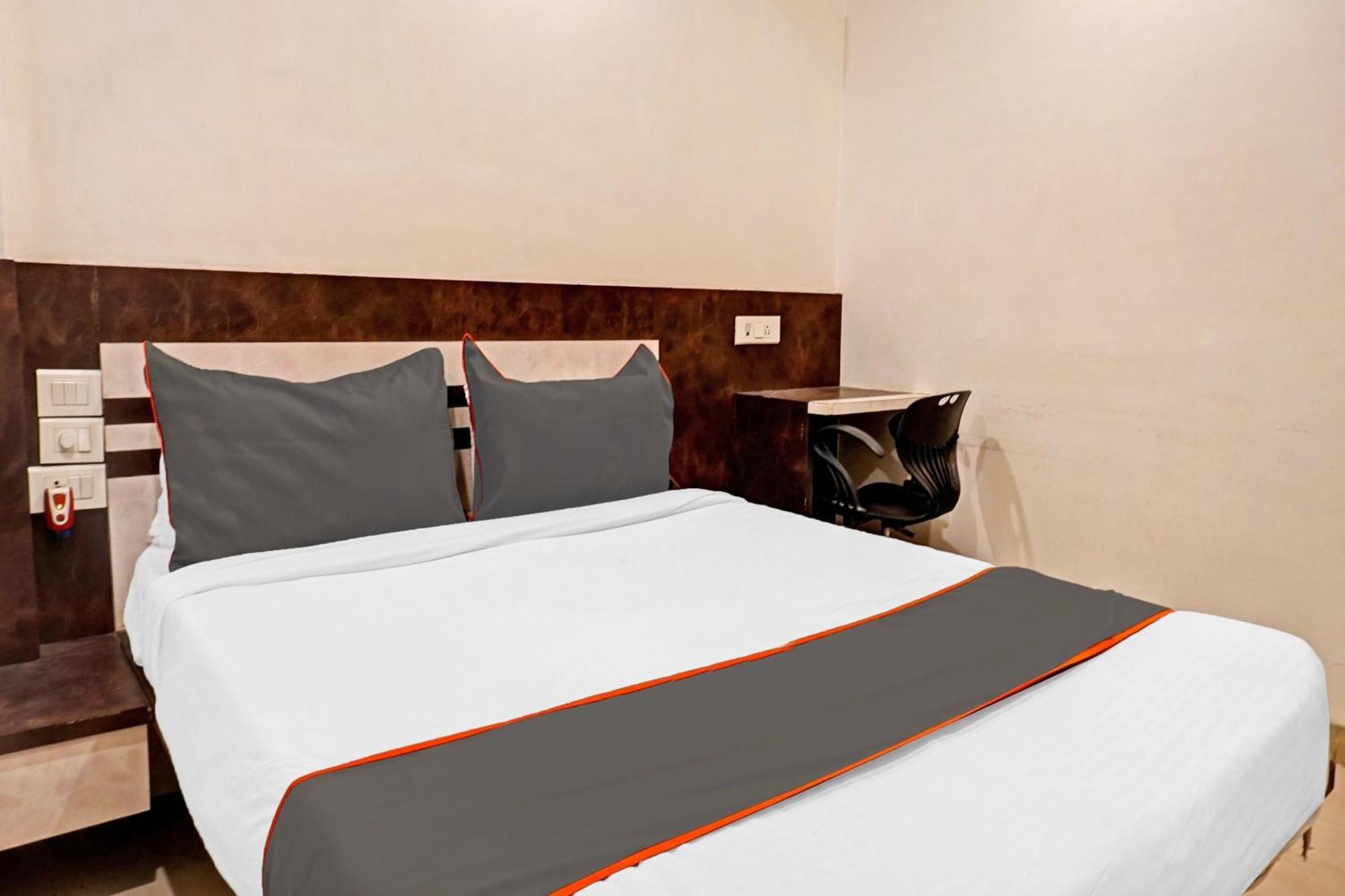 Collection O Royce Studios Near Pune Airport Εξωτερικό φωτογραφία