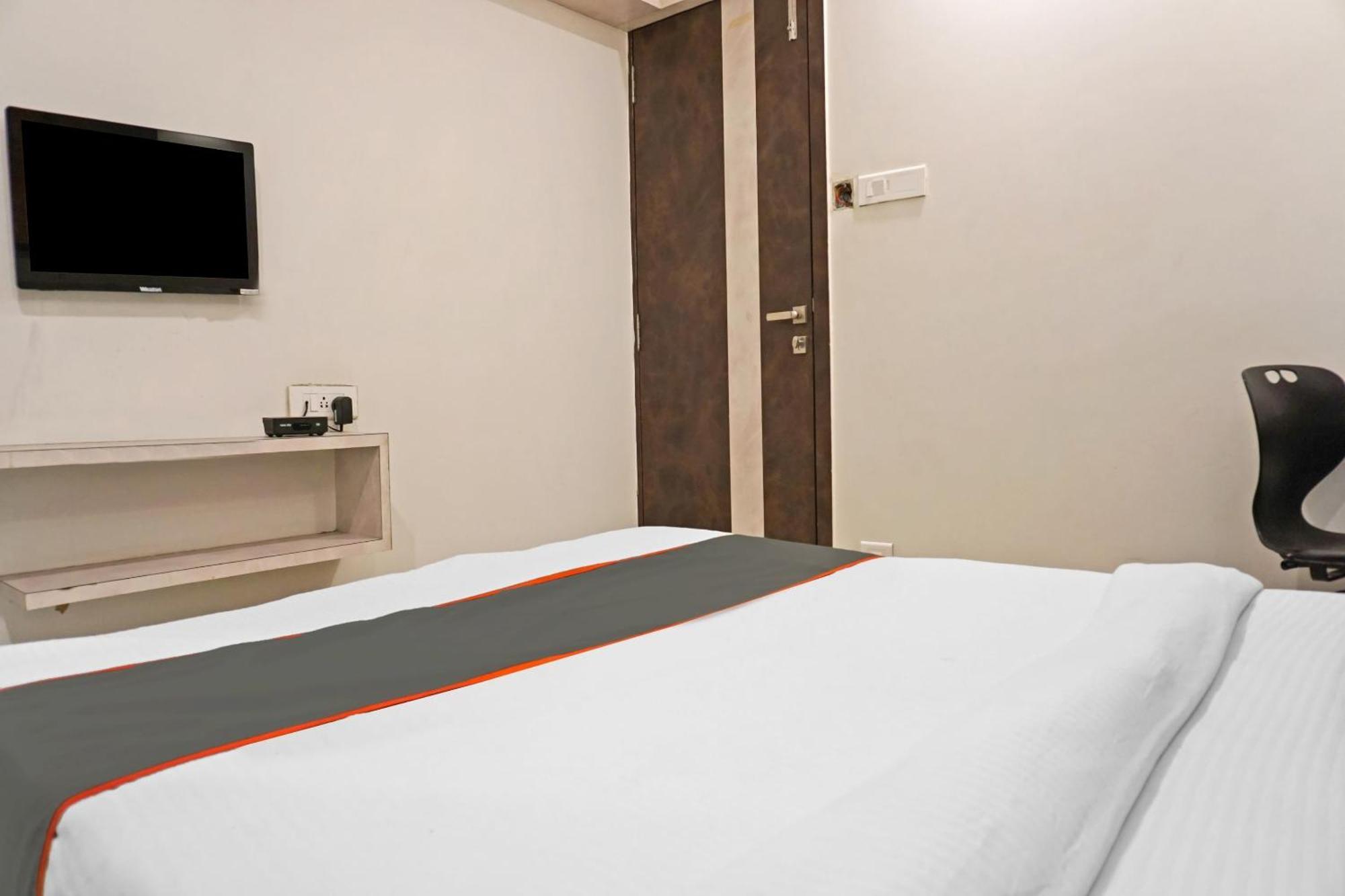 Collection O Royce Studios Near Pune Airport Εξωτερικό φωτογραφία