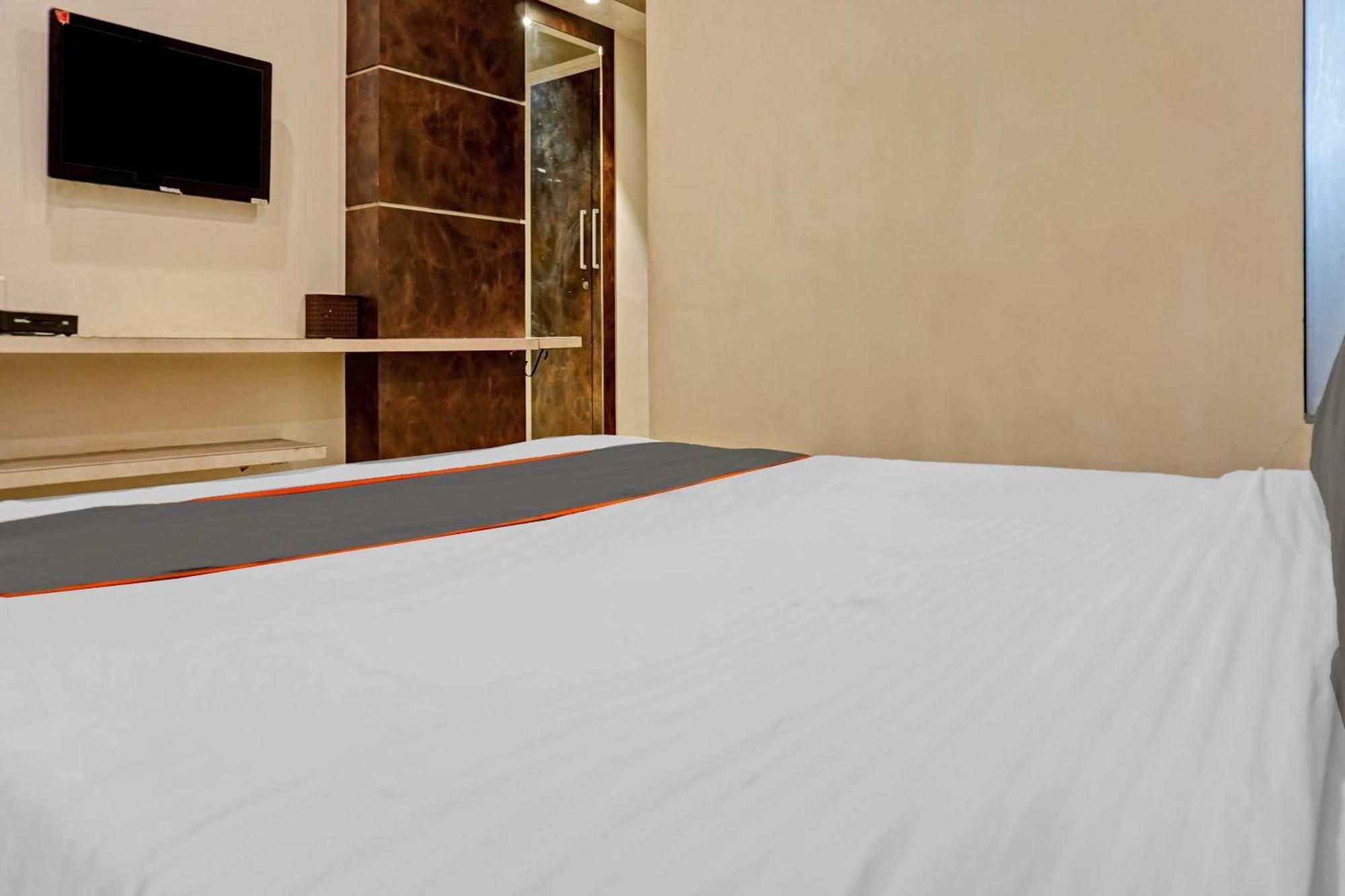 Collection O Royce Studios Near Pune Airport Εξωτερικό φωτογραφία